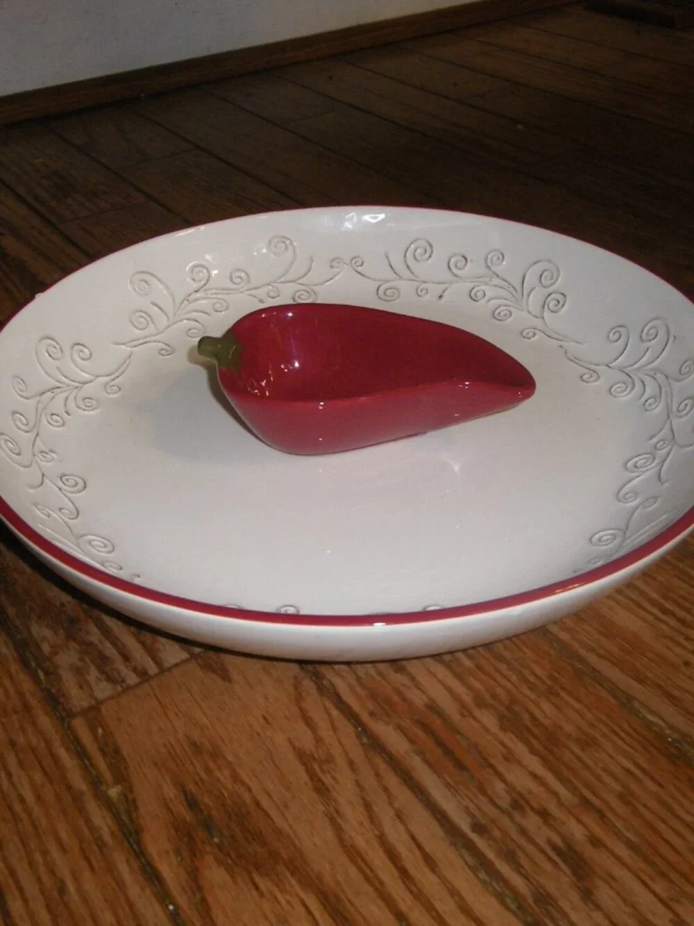 Large Sonoma Tortilla Chips & Salsa Serving Bowl - Super Cute!